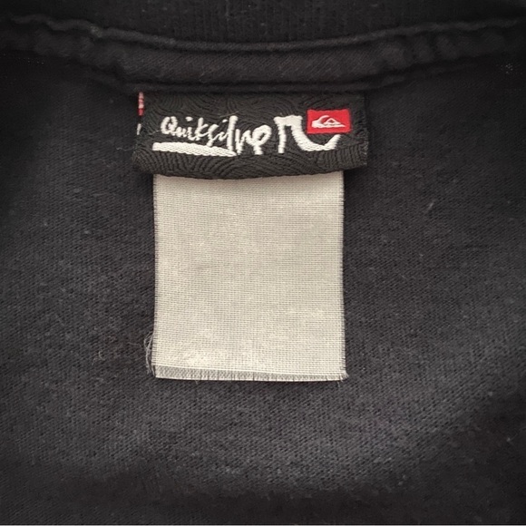 QUIKSILVER Surf Black & Gold Logo Tee Shirt Men L Large - Picture 6 of 7